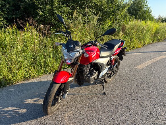 2012 Stels Flame 200, красный, 120000 рублей