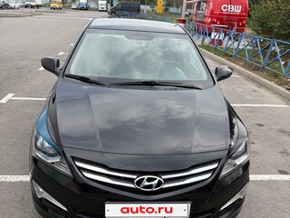 2015 Hyundai Solaris I Рестайлинг, чёрный, 950000 рублей, вид 1