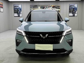 2022 Wuling Star Asta, серебристый, 900000 рублей, вид 2