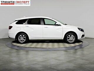 2019 Lada (ВАЗ) Vesta SW I, белый, 1097000 рублей, вид 4
