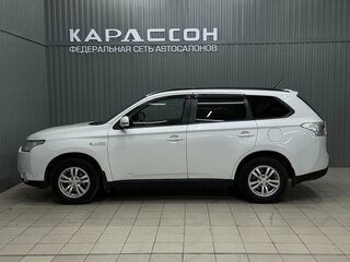 2014 Mitsubishi Outlander III, белый, 1369000 рублей, вид 5
