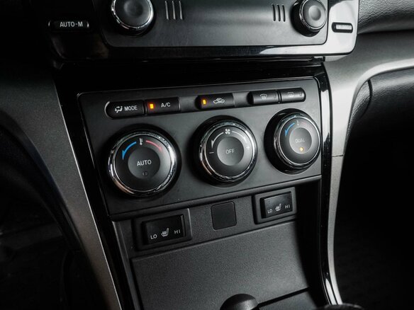 2011 Mazda 6 II (GH) Рестайлинг, белый - вид 17