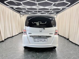 2011 Honda Freed I Рестайлинг, белый, 1039000 рублей, вид 5