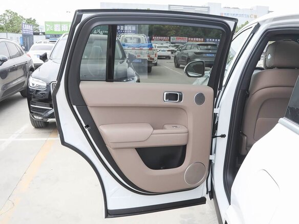2026 Li Auto (Lixiang) L7 52.3 kWh I Рестайлинг, белый, 8695000 рублей - вид 10