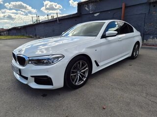 2020 BMW 5 серии 520i VII (G30/G31/G38), белый, 4050000 рублей, вид 4