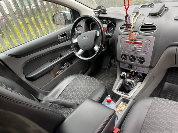 2008 Ford Focus II Рестайлинг, серебристый, 510000 рублей - вид 5