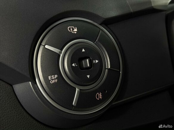 2011 SsangYong Actyon 6-speed I, белый, 700000 рублей - вид 10