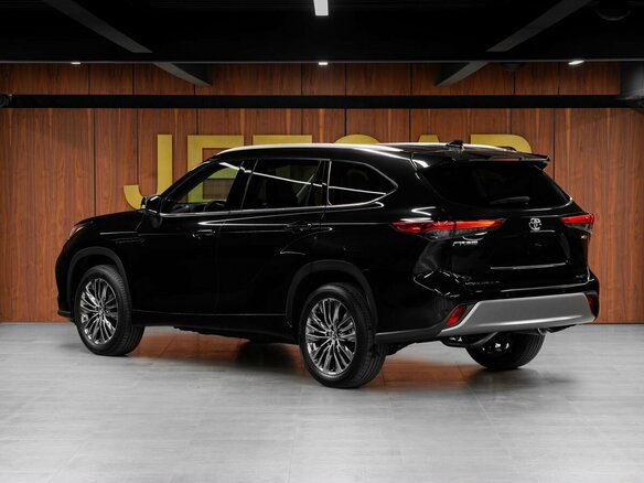 2026 Toyota Highlander IV (XU70), чёрный, 5250000 рублей - вид 7