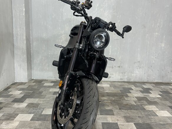 2022 Yamaha XSR900, чёрный, 1010000 рублей - вид 8
