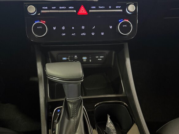 2024 Hyundai Tucson IV Рестайлинг, белый, 3515000 рублей - вид 10