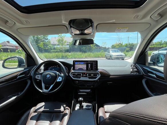 2021 BMW X3 30e xDrive III (G01) Рестайлинг, белый, 5700000 рублей - вид 7