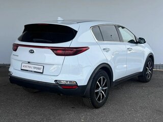 2019 Kia Sportage IV Рестайлинг, белый, 1875000 рублей, вид 5