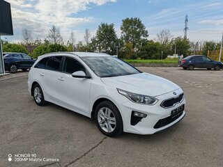 2019 Kia Ceed III, белый, 1549000 рублей, вид 3