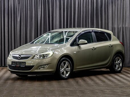 Opel Astra J