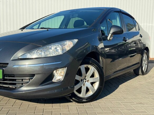 2013 Peugeot 408 I, серый, 725000 рублей - вид 1