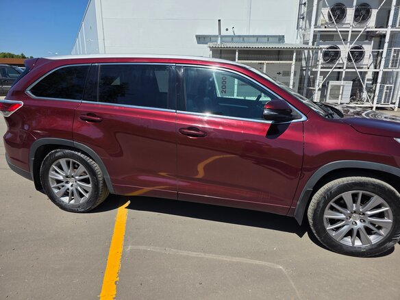 2014 Toyota Highlander III (XU50), красный, 2550000 рублей - вид 13