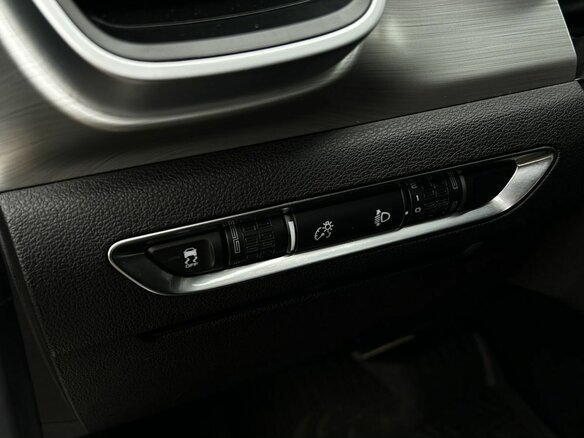 2021 Geely Coolray I, серебристый, 1690000 рублей - вид 6