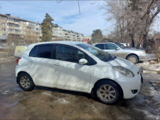2007 Toyota Vitz II (XP90), белый, 450000 рублей, вид 5