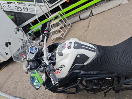 2014 Triumph Tiger 800, белый, 600000 рублей, вид 5