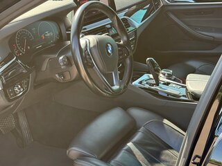 2018 BMW 5 серии 520d xDrive VII (G30/G31/G38), чёрный, 2990000 рублей, вид 5