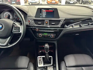 2018 BMW 1 серии 118i III (F52), чёрный, 2098222 рублей, вид 3