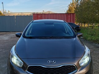 2013 Kia Ceed II, коричневый, 870000 рублей, вид 2