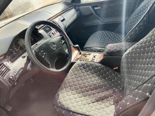 2000 Mercedes-Benz E-Класс 200 II (W210, S210) Рестайлинг, серебристый, 950000 рублей, вид 5
