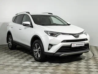 2018 Toyota RAV4 IV (XA40) Рестайлинг, белый, 1949700 рублей, вид 3