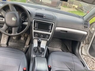 2009 Skoda Octavia II (A5) Рестайлинг, серебристый, 450000 рублей, вид 2