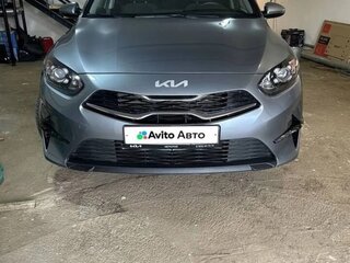 2022 Kia Ceed III Рестайлинг, серый, 2400000 рублей, вид 2