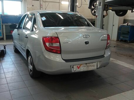 2018 Lada (ВАЗ) Granta I, серебристый, 438000 рублей, вид 4