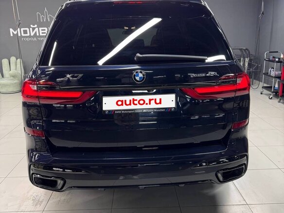 2020 BMW X7 40i I (G07), синий, 6600000 рублей - вид 7
