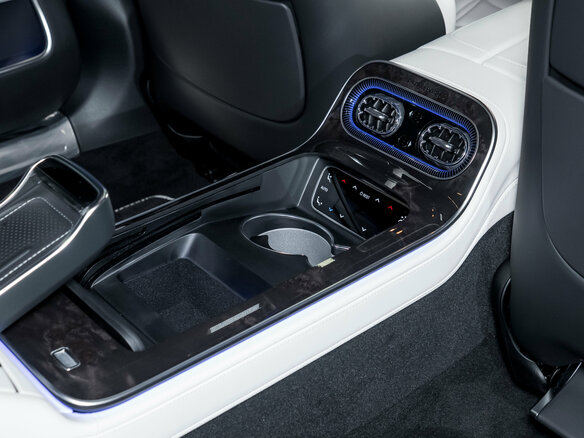 2026 Mercedes-Benz Maybach S-Класс 580 II (Z223) Рестайлинг, чёрный, 39490000 рублей - вид 39