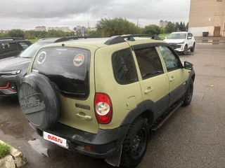 2016 Chevrolet Niva I Рестайлинг, зелёный, 500000 рублей, вид 3