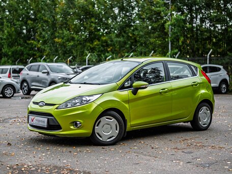 2010 Ford Fiesta Mk6, зелёный, 675000 рублей, вид 1