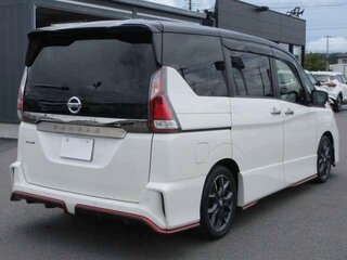 2021 Nissan Serena S-Hybrid V (C27) Рестайлинг, белый, 1604000 рублей, вид 4