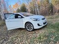 2013 Hyundai Solaris I, белый, 730000 рублей - вид 4