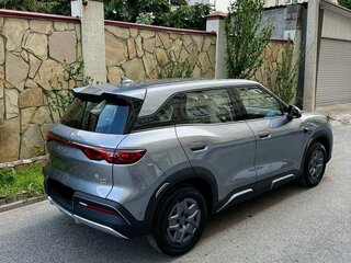 2025 BYD Yuan Up 45.12 kWh, серый, 1800000 рублей, вид 2