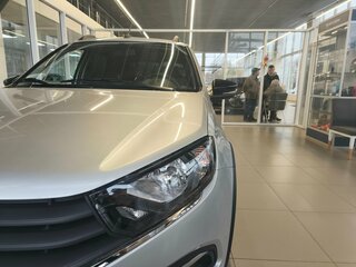 2026 Lada (ВАЗ) Granta Cross I Рестайлинг, серебристый, 1225000 рублей, вид 4