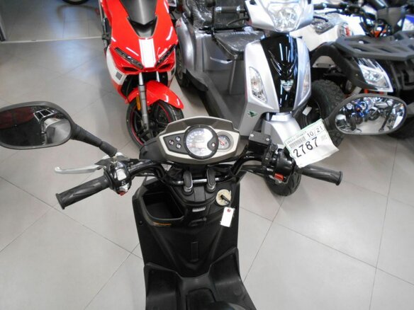 2017 Yamaha BWs, серый, 210000 рублей - вид 13
