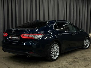 2018 Toyota Camry VIII (XV70), синий, 3249777 рублей, вид 2