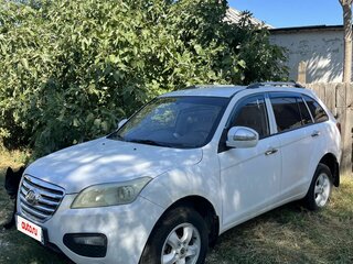 2012 Lifan X60 I, белый, 400000 рублей, вид 1