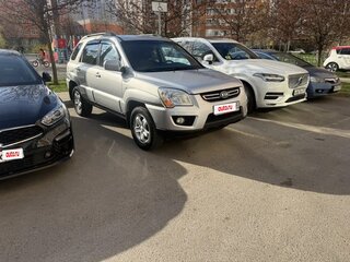 2009 Kia Sportage II Рестайлинг, серебристый, 850000 рублей, вид 3
