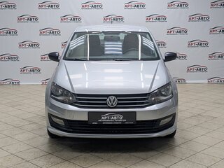2017 Volkswagen Polo V Рестайлинг, серебристый, 899000 рублей, вид 2
