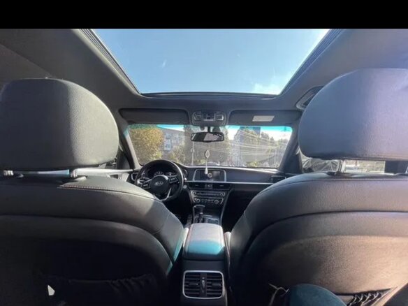 2019 Kia Optima IV Рестайлинг, белый, 1705000 рублей - вид 5