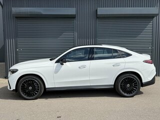 2026 Mercedes-Benz GLC Coupe 300 II (C254), белый, 9485000 рублей, вид 3