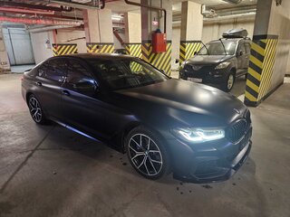 2020 BMW 5 серии 530d xDrive VII (G30/G31/G38) Рестайлинг, чёрный, 6000000 рублей, вид 3