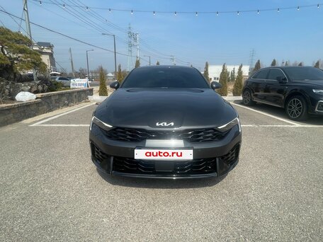 2026 Kia K5 III Рестайлинг, серый, 3290000 рублей, вид 2