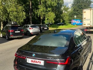 2020 BMW 7 серии Long 740Li xDrive VI (G11/G12) Рестайлинг, чёрный, 6000000 рублей, вид 3