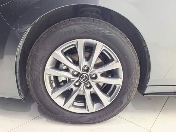 2022 Mazda 3 Axela IV (BP), серый, 1209999 рублей - вид 17